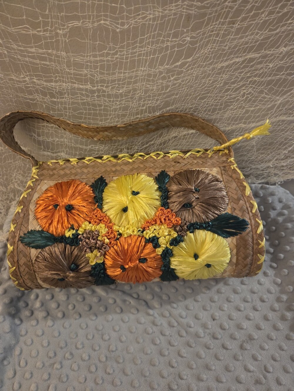 Vintage 60s 70s Straw Raffia Embroidered Floral Handbag  lined purse summer